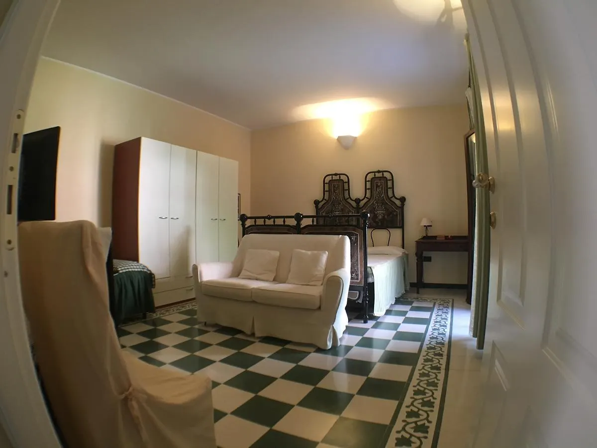 Corte Arrubia Monastir Bed & Breakfast